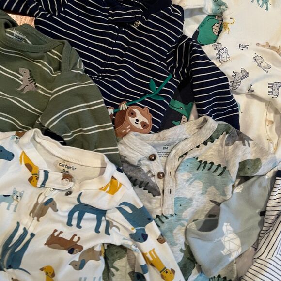 Carters sleepwear boys 9 mos, stripes, animals blues greens, footed pjs - Picture 2 of 3